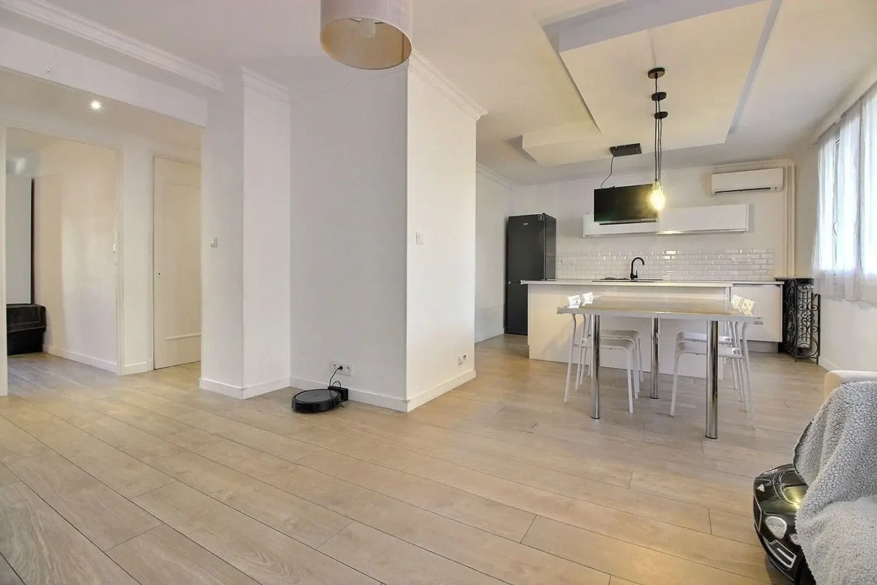 Квартира в Каннах, Франция, 72 м² - фото 1