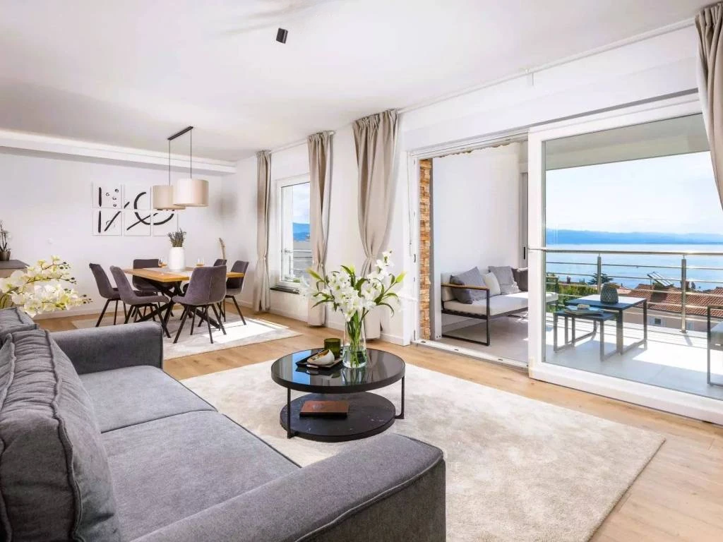 Квартира в Опатии, Хорватия, 93 м² - фото 1
