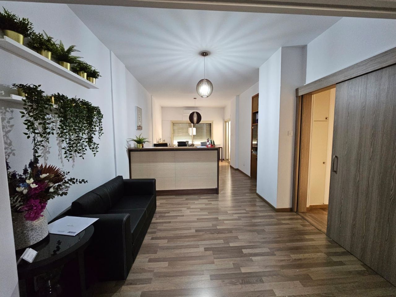Офис Agia Zoni, Кипр, 100 м² - фото 1