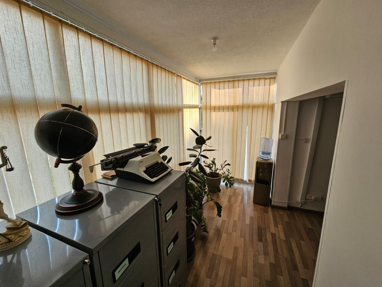 Офис Agia Zoni, Кипр, 100 м² - фото 10