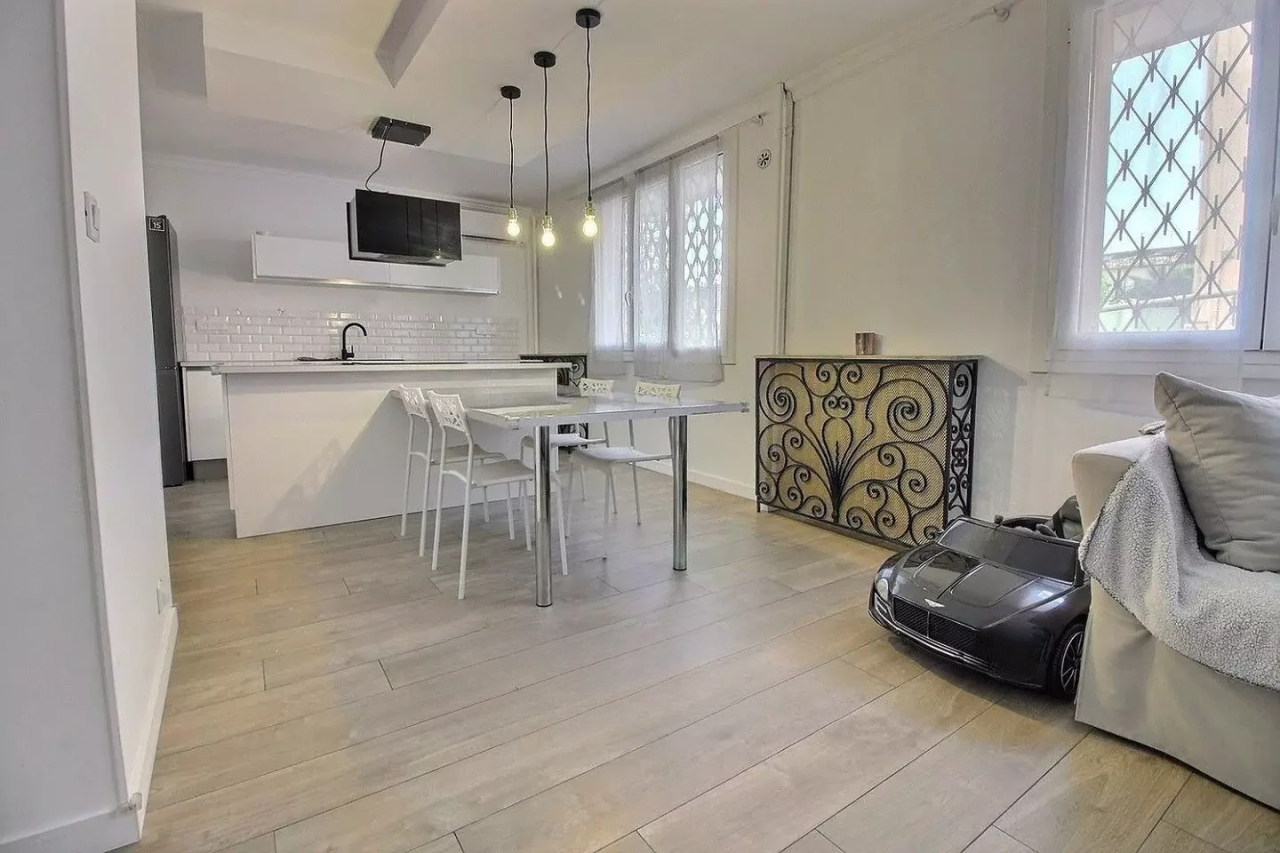 Квартира в Каннах, Франция, 72 м² - фото 2