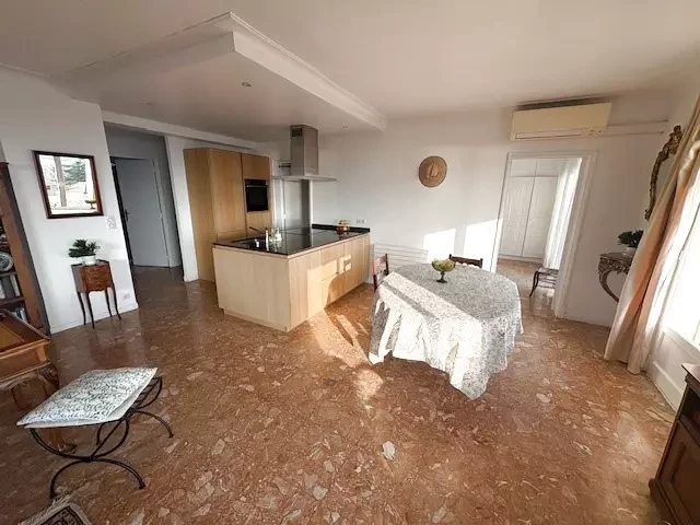 Квартира в Каннах, Франция, 100 м² - фото 2