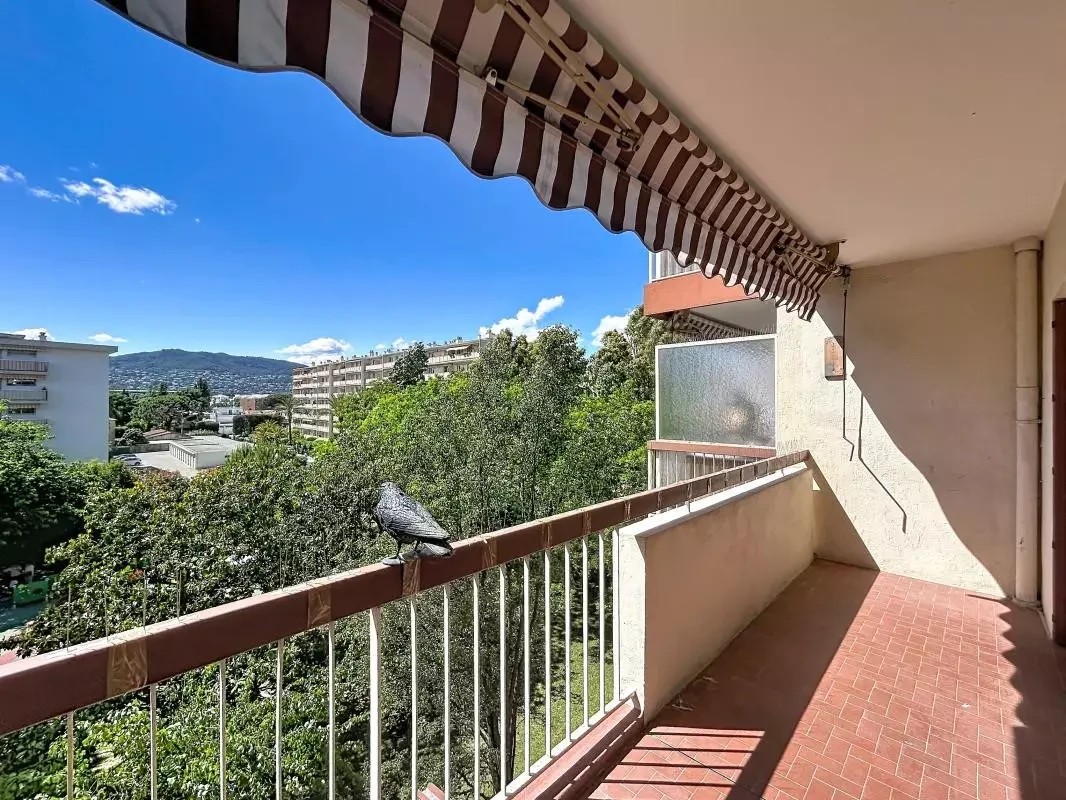 Квартира в Каннах, Франция, 70 м² - фото 2