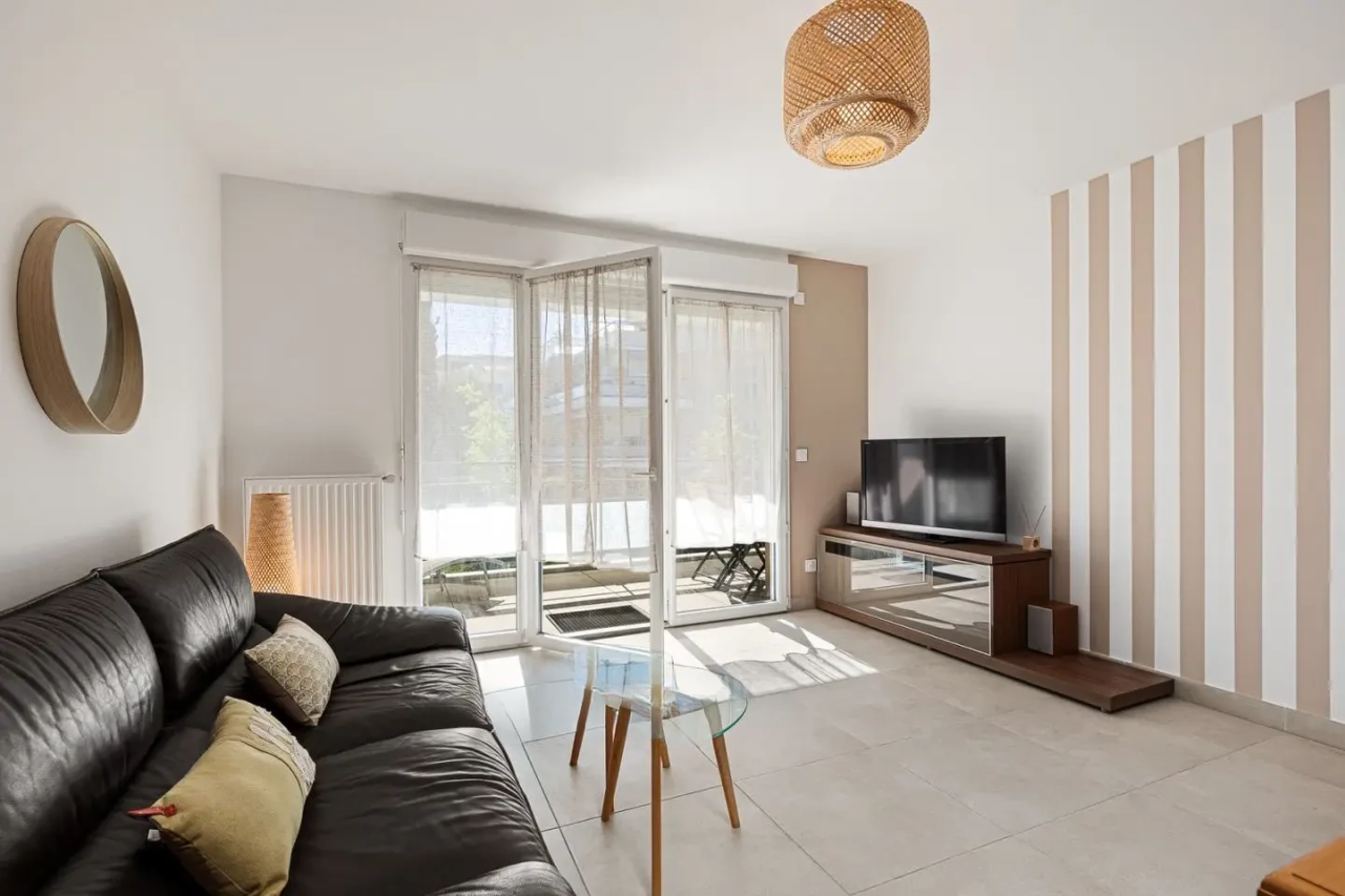 Квартира в Каннах, Франция, 60 м² - фото 2