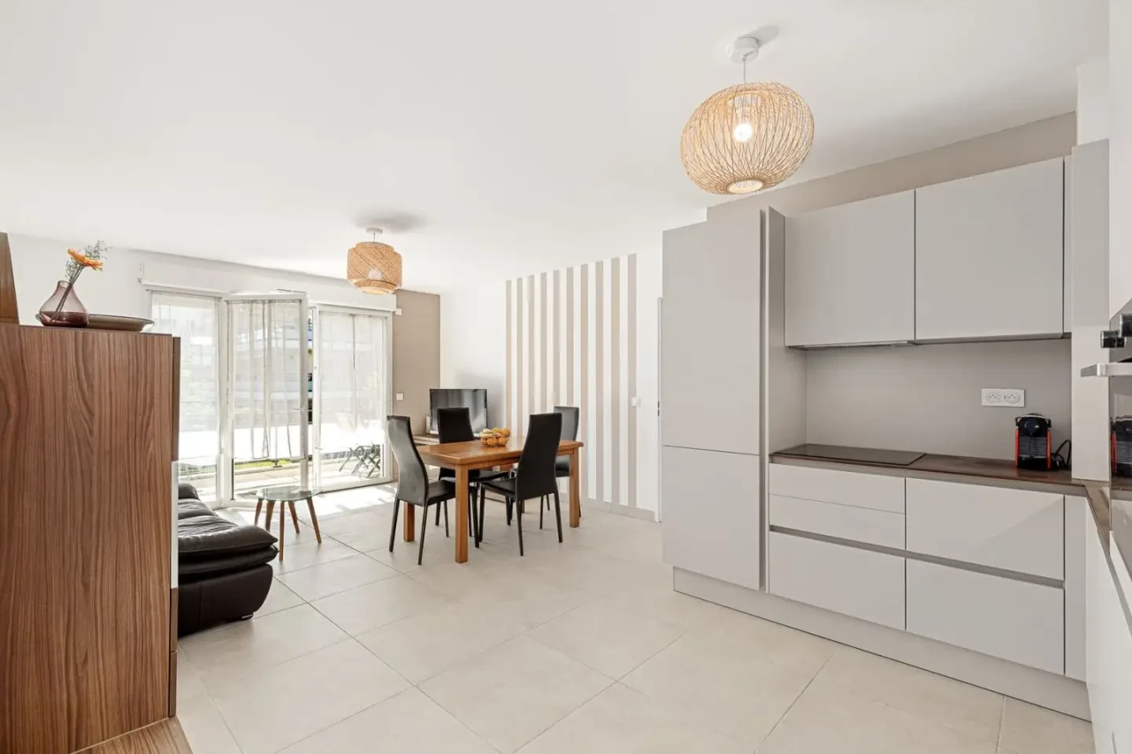Квартира в Каннах, Франция, 60 м² - фото 3