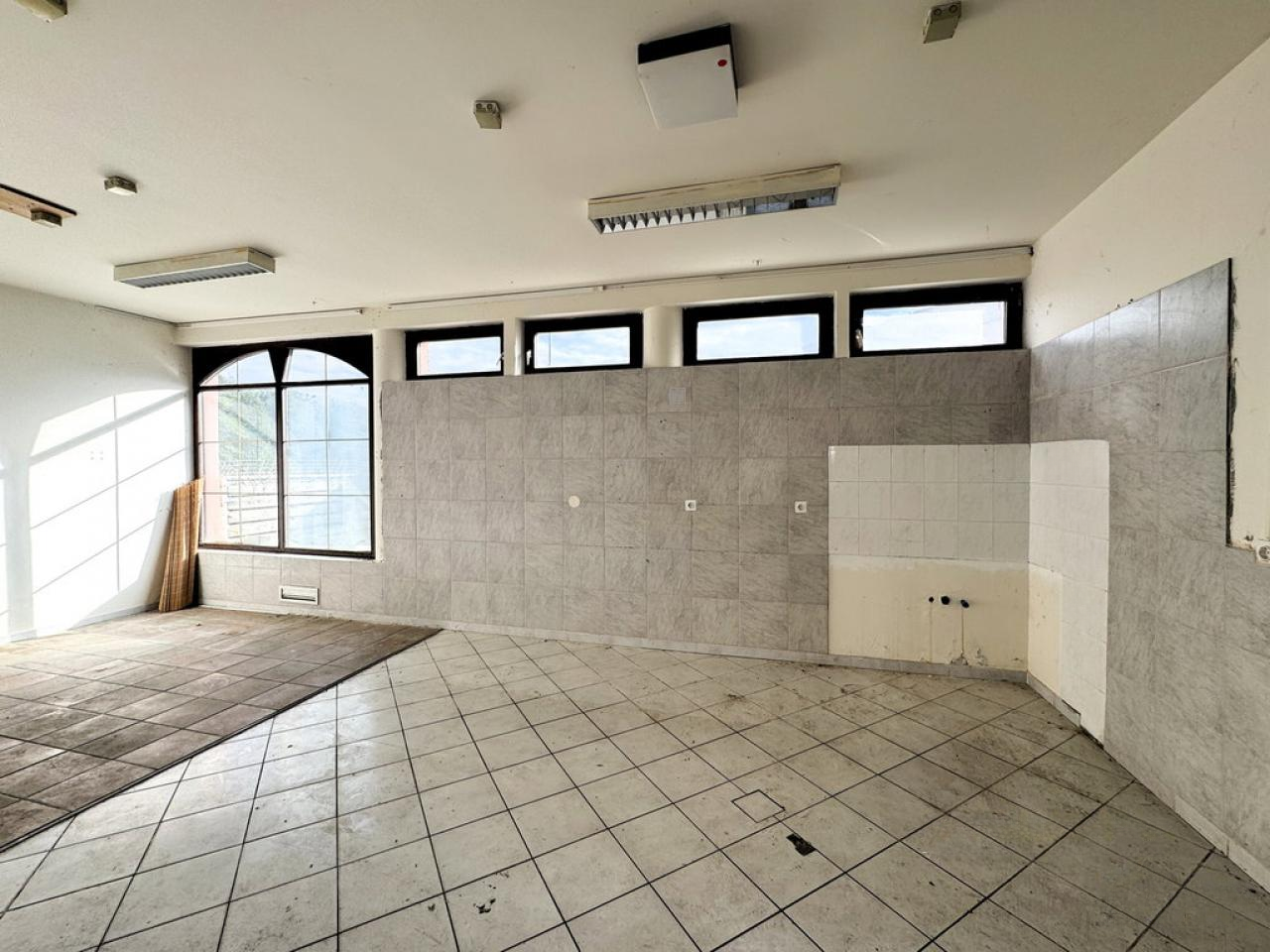 Дом в Птуе, Словения, 381 м² - фото 4