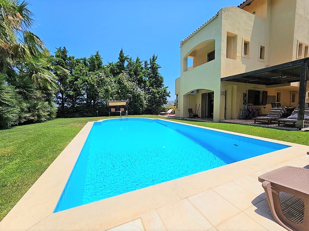 Вилла в Ираклионе, Греция, 250 м² - фото 1