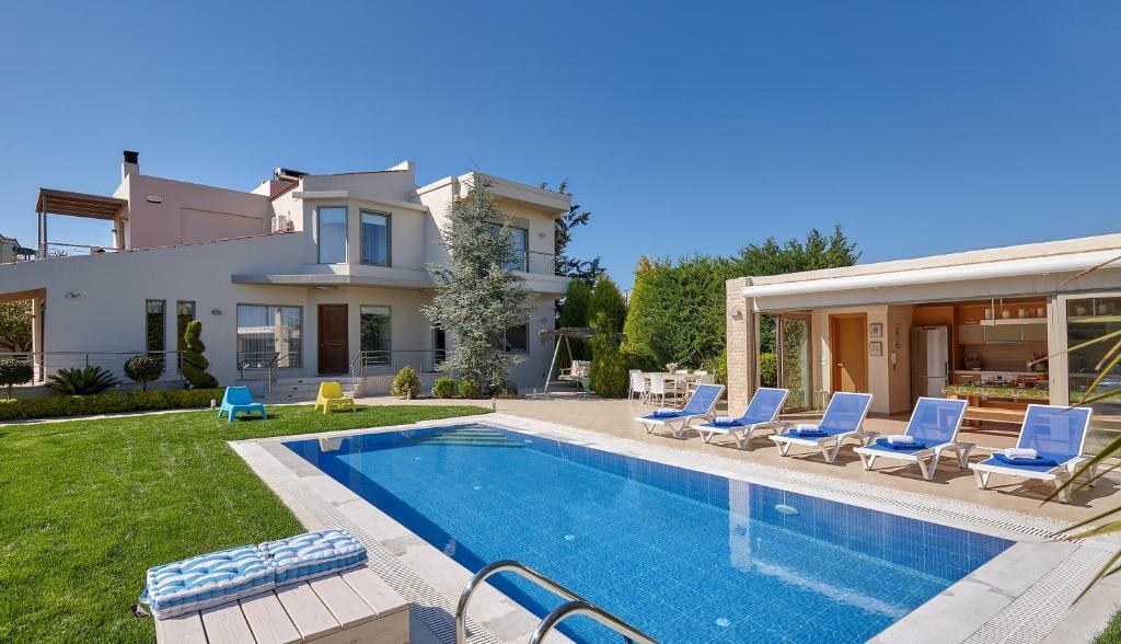 Вилла в Ираклионе, Греция, 300 м² - фото 4