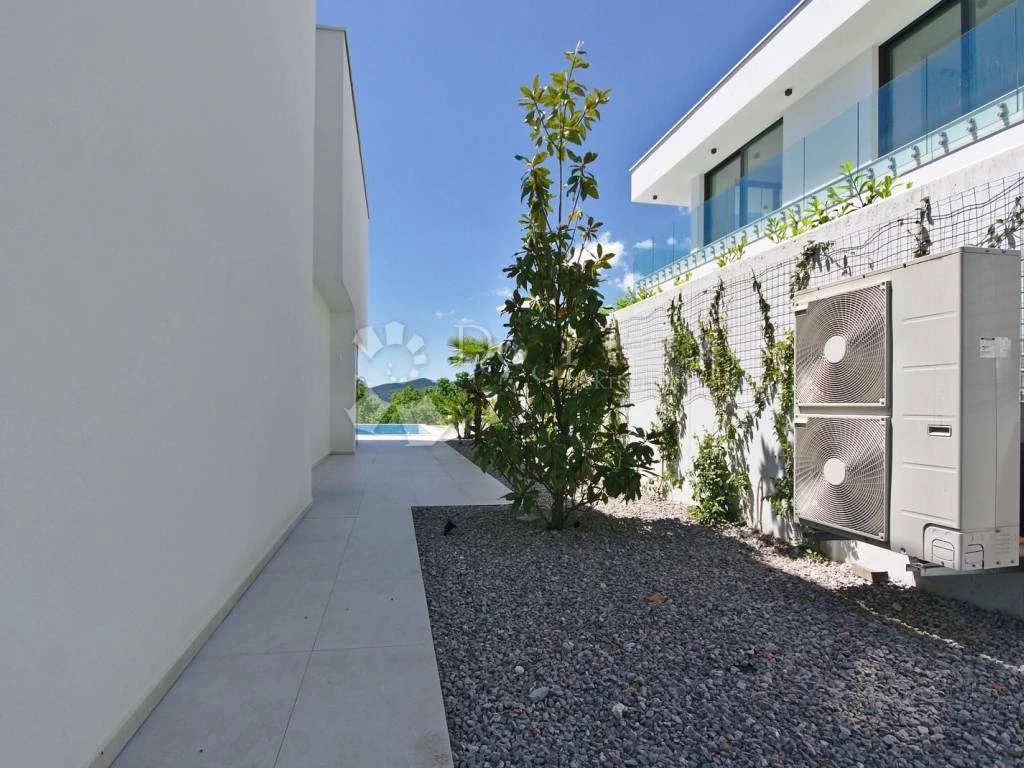 Дом в Опатии, Хорватия, 300 м² - фото 5