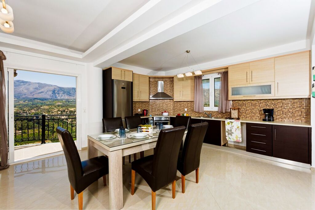 Вилла в Ираклионе, Греция, 250 м² - фото 8