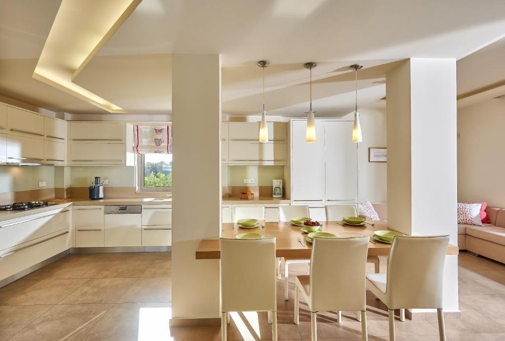 Вилла в Ираклионе, Греция, 300 м² - фото 15