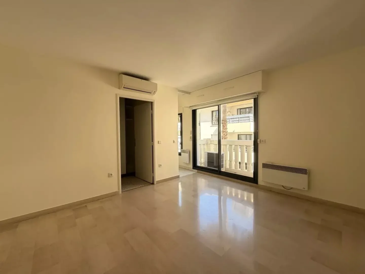 Квартира в Каннах, Франция, 33 м² - фото 6