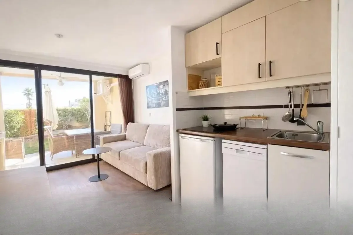 Квартира в Каннах, Франция, 26 м² - фото 7