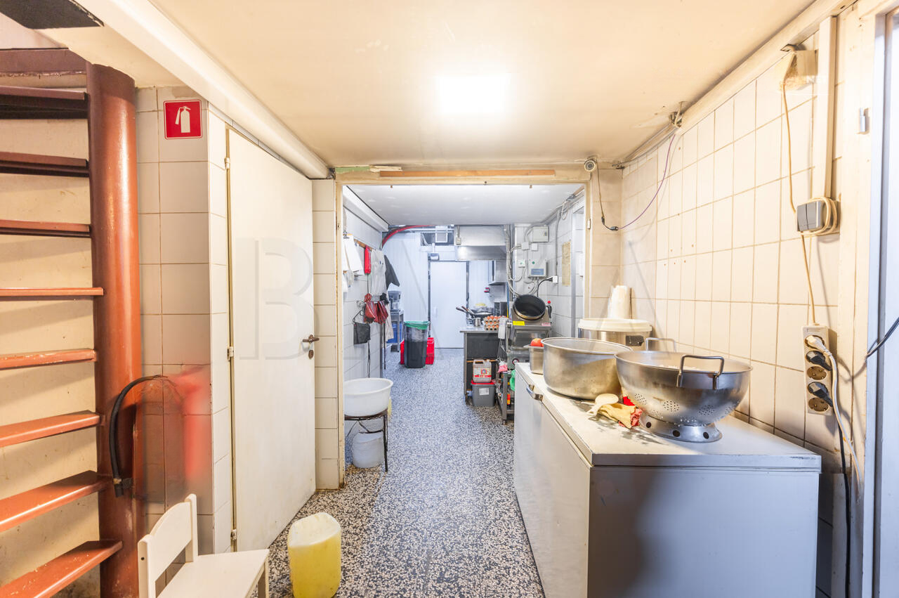 Офис в Любляне, Словения, 111 м² - фото 7