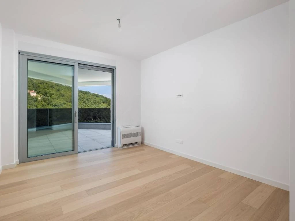 Квартира в Опатии, Хорватия, 261 м² - фото 8