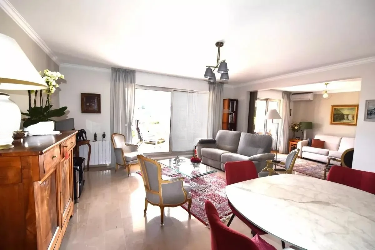 Квартира в Каннах, Франция, 95 м² - фото 11