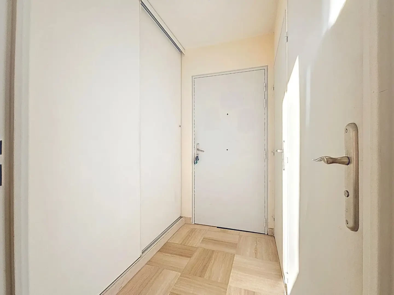 Квартира в Каннах, Франция, 34 м² - фото 11