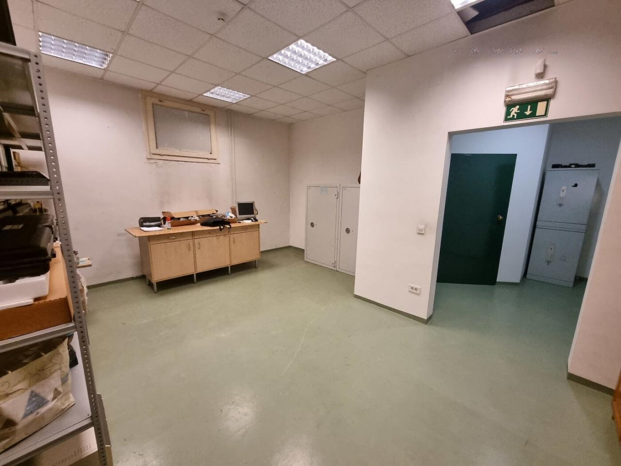 Офис в Любляне, Словения, 160 м² - фото 12