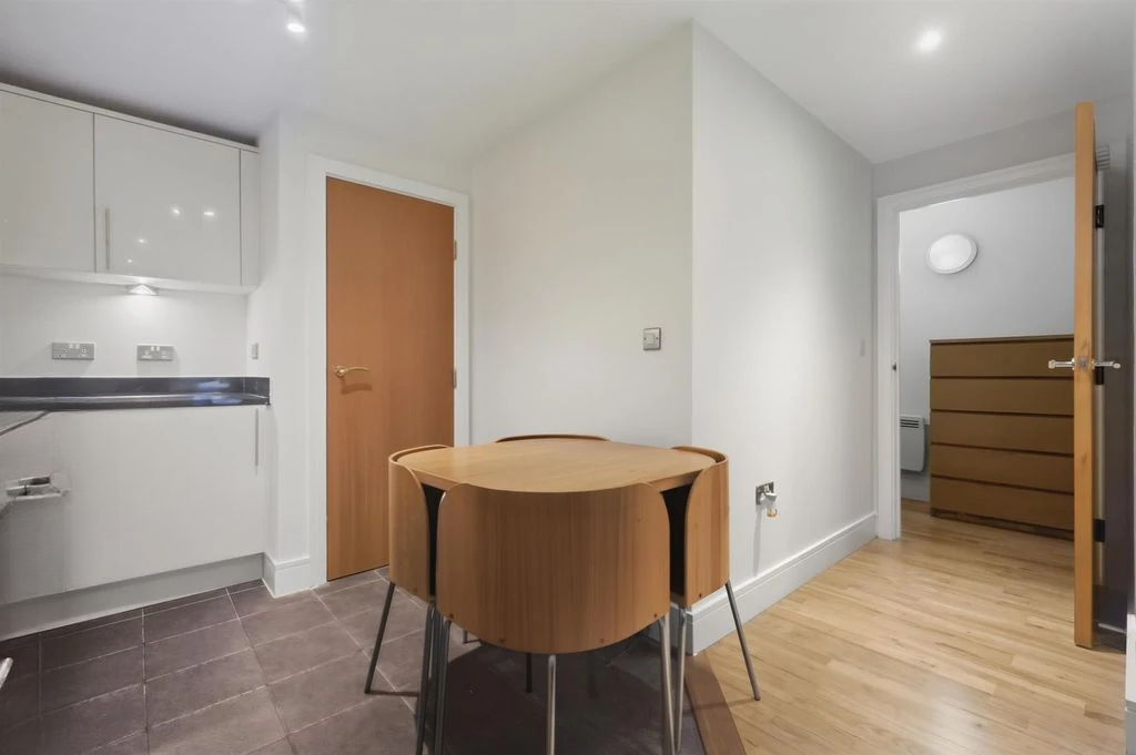 Квартира в Лондоне, Великобритания, 38 м² - фото 15