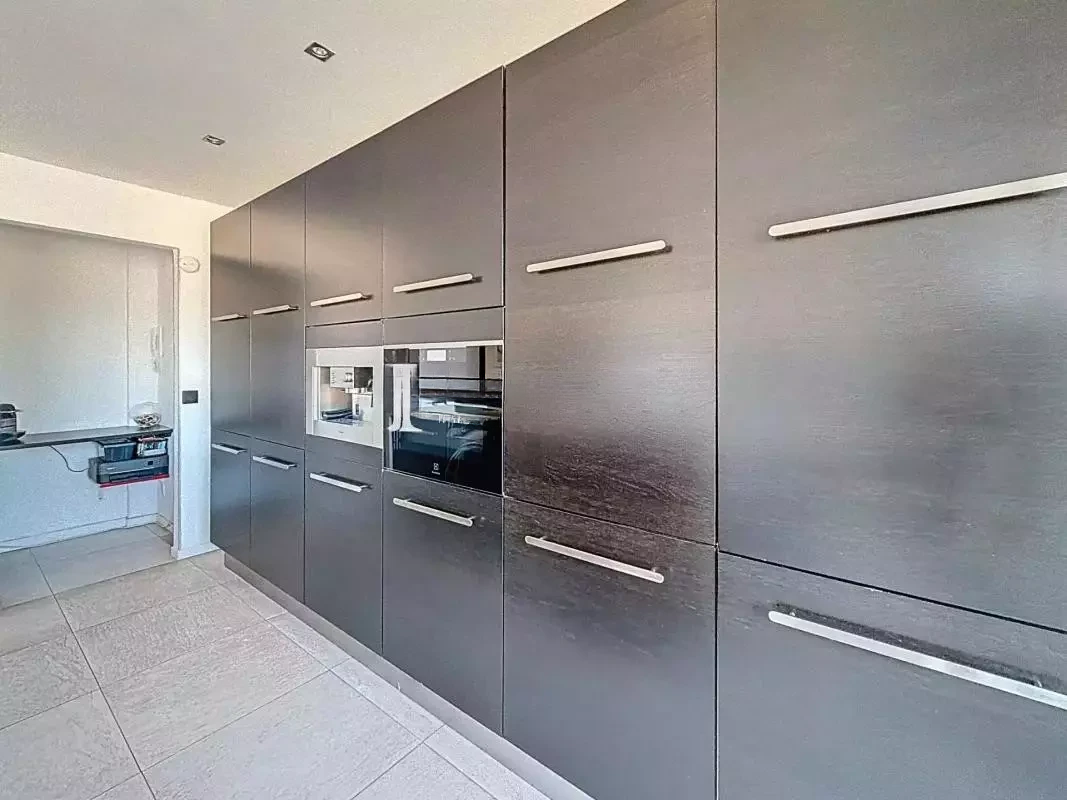 Квартира в Каннах, Франция, 85 м² - фото 19