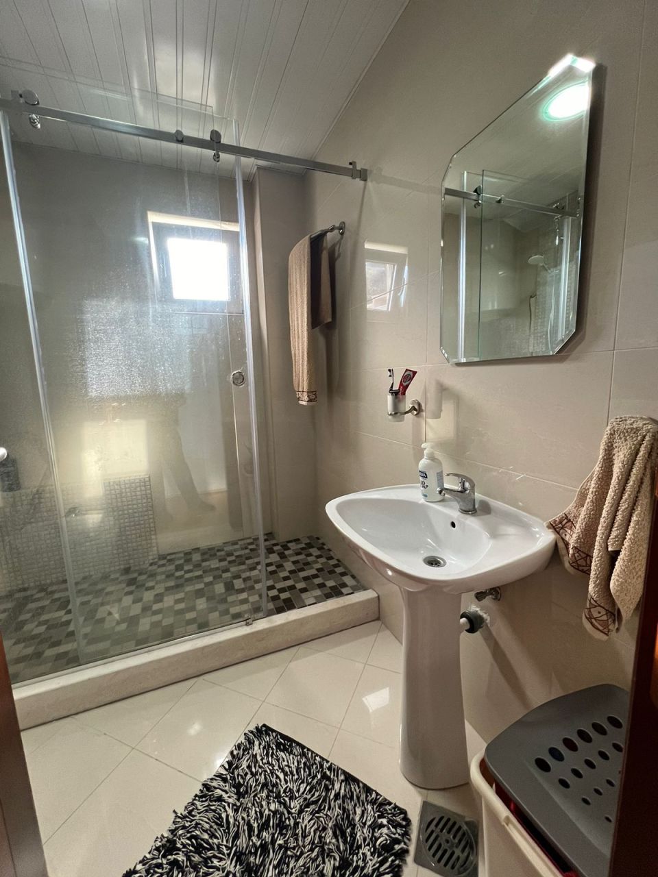 Квартира в Будве, Черногория, 111 м² - фото 11