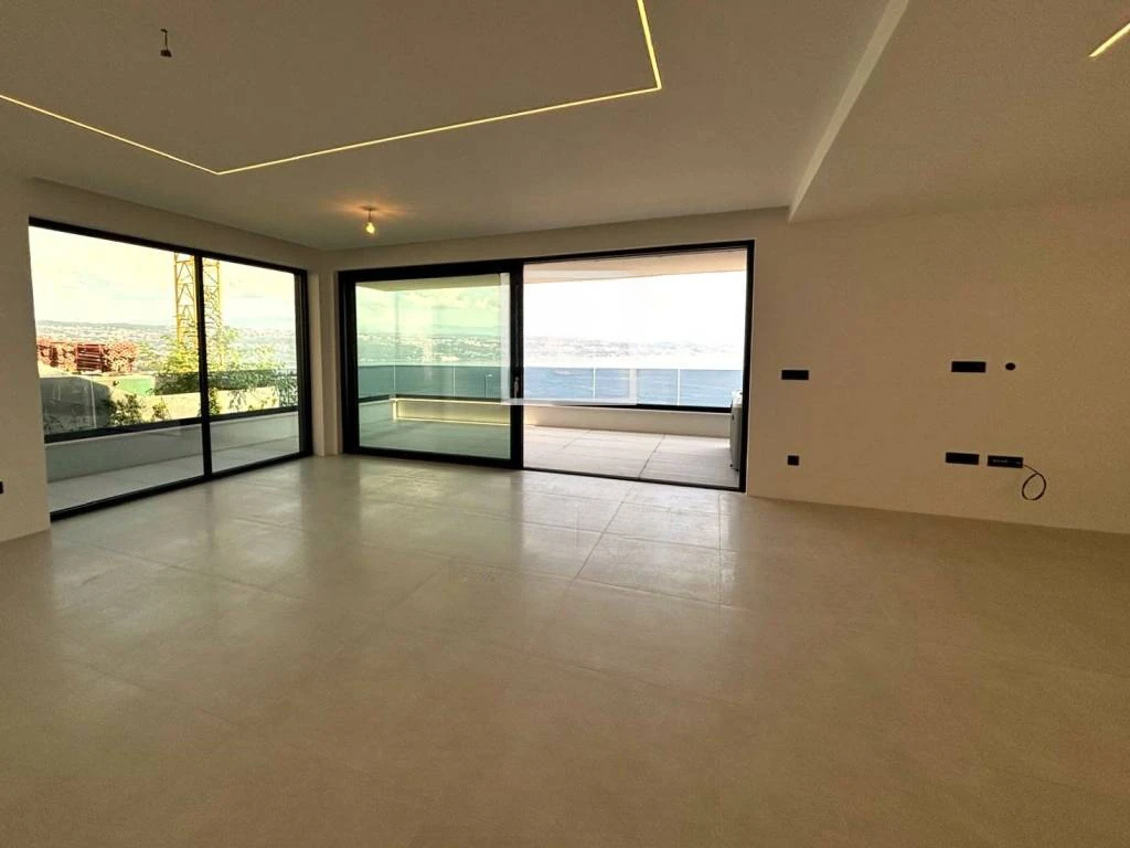 Квартира в Опатии, Хорватия, 144 м² - фото 1