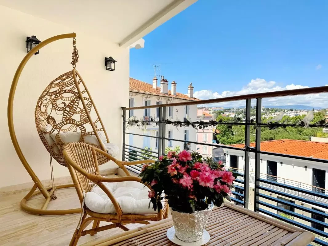 Квартира в Каннах, Франция, 91 м² - фото 1