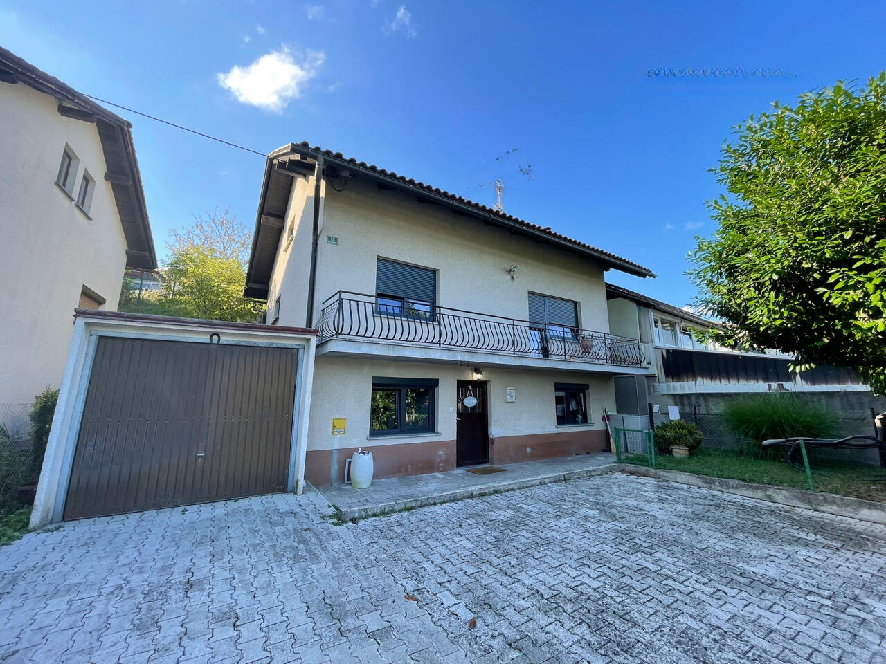 Дом в Любляне, Словения, 280 м² - фото 1
