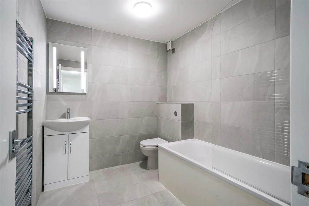 Квартира в Лондоне, Великобритания, 62 м² - фото 2