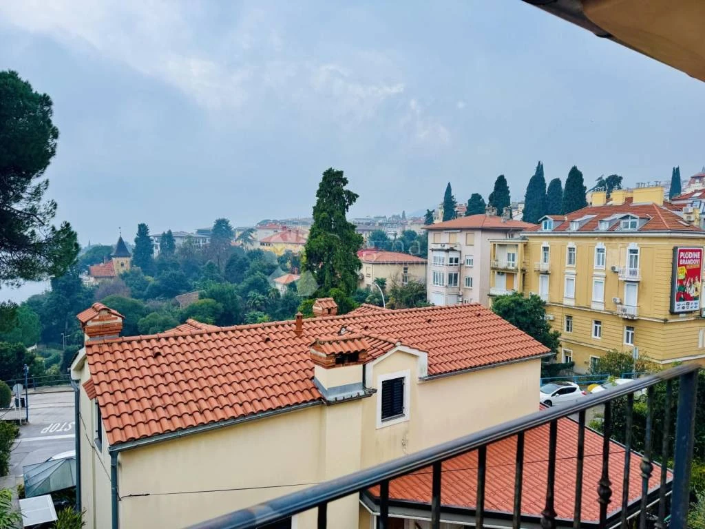 Квартира в Опатии, Хорватия, 135 м² - фото 2