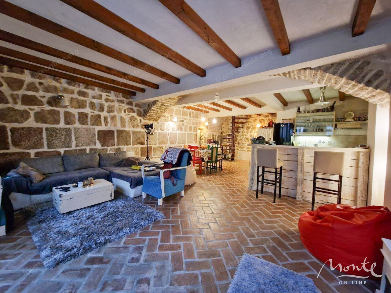 Апартаменты в Херцег-Нови, Черногория, 106 м² - фото 4