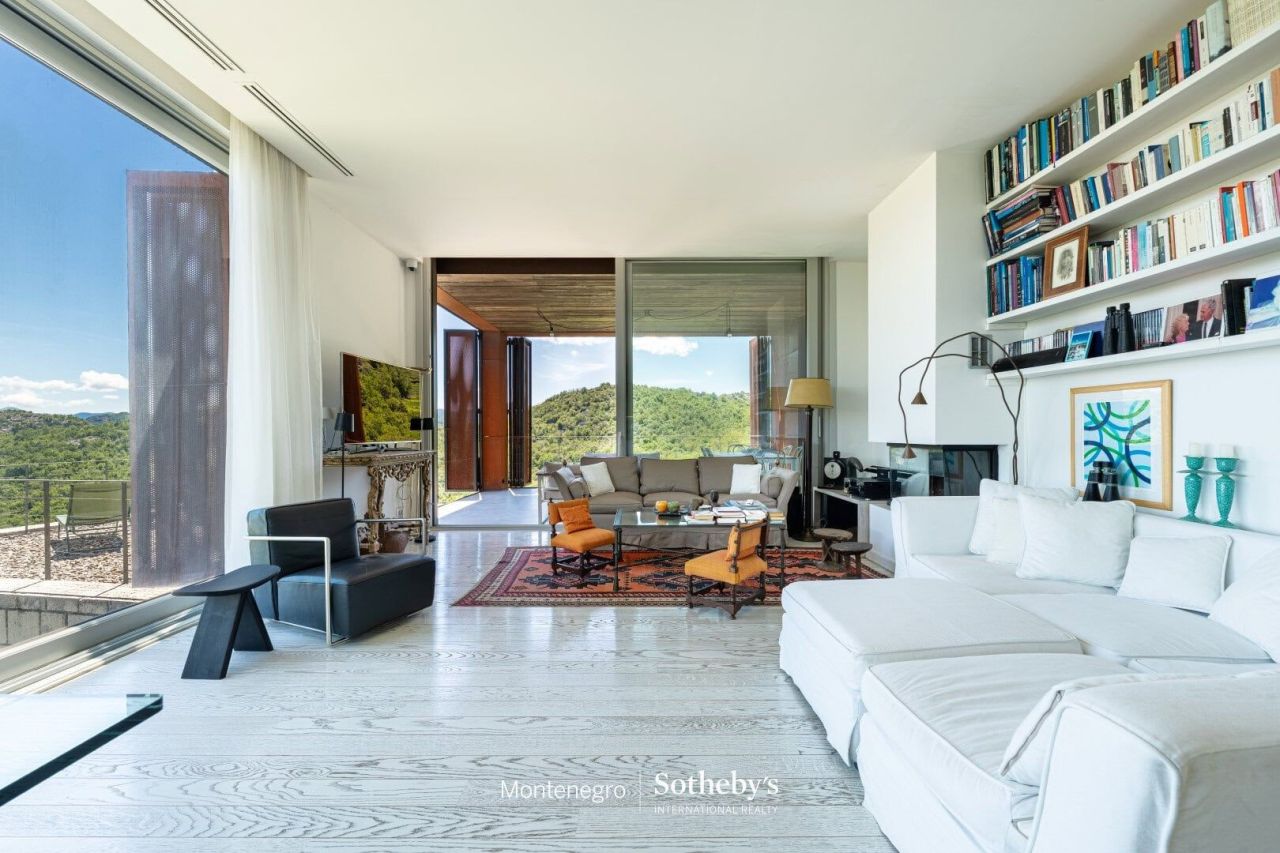 Вилла в Цетине, Черногория, 250 м² - фото 6