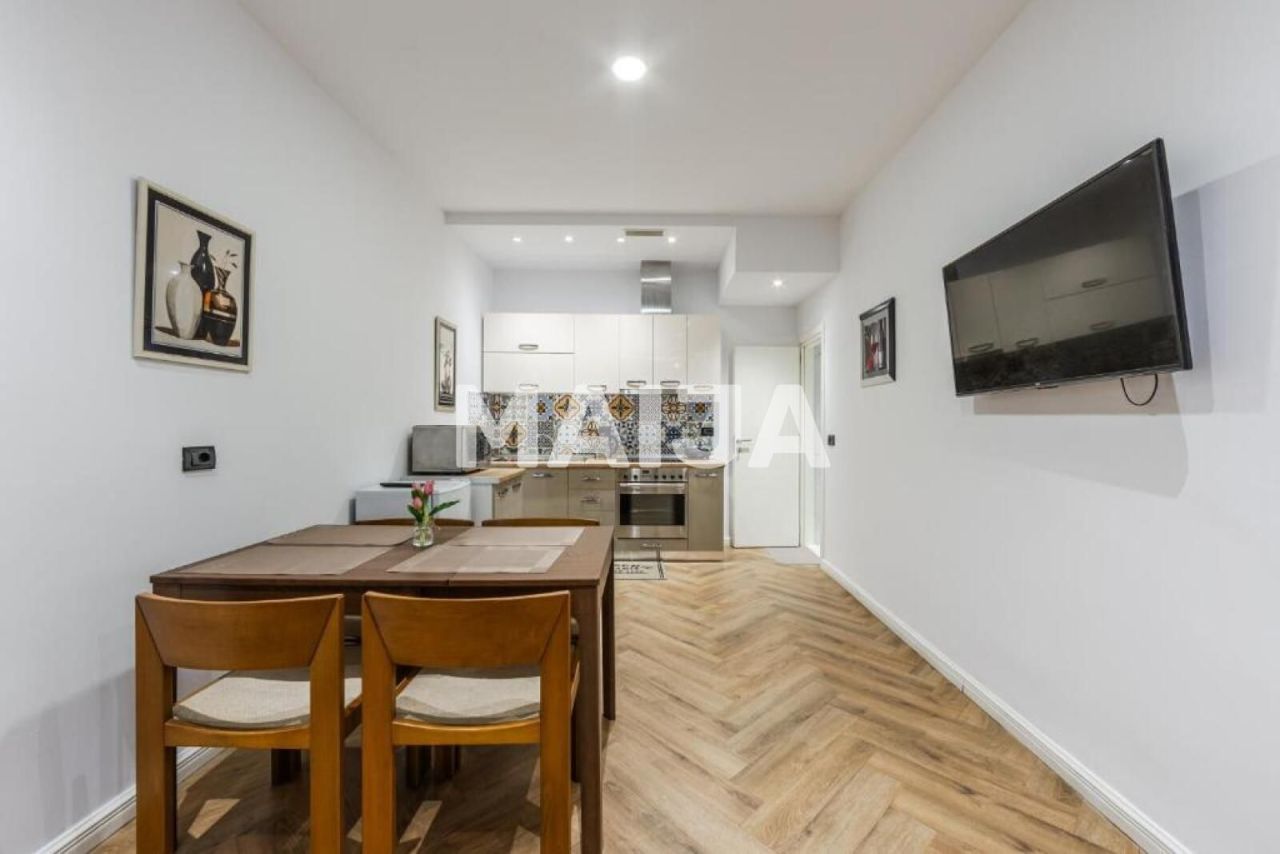 Дом в Тиране, Албания, 112 м² - фото 12