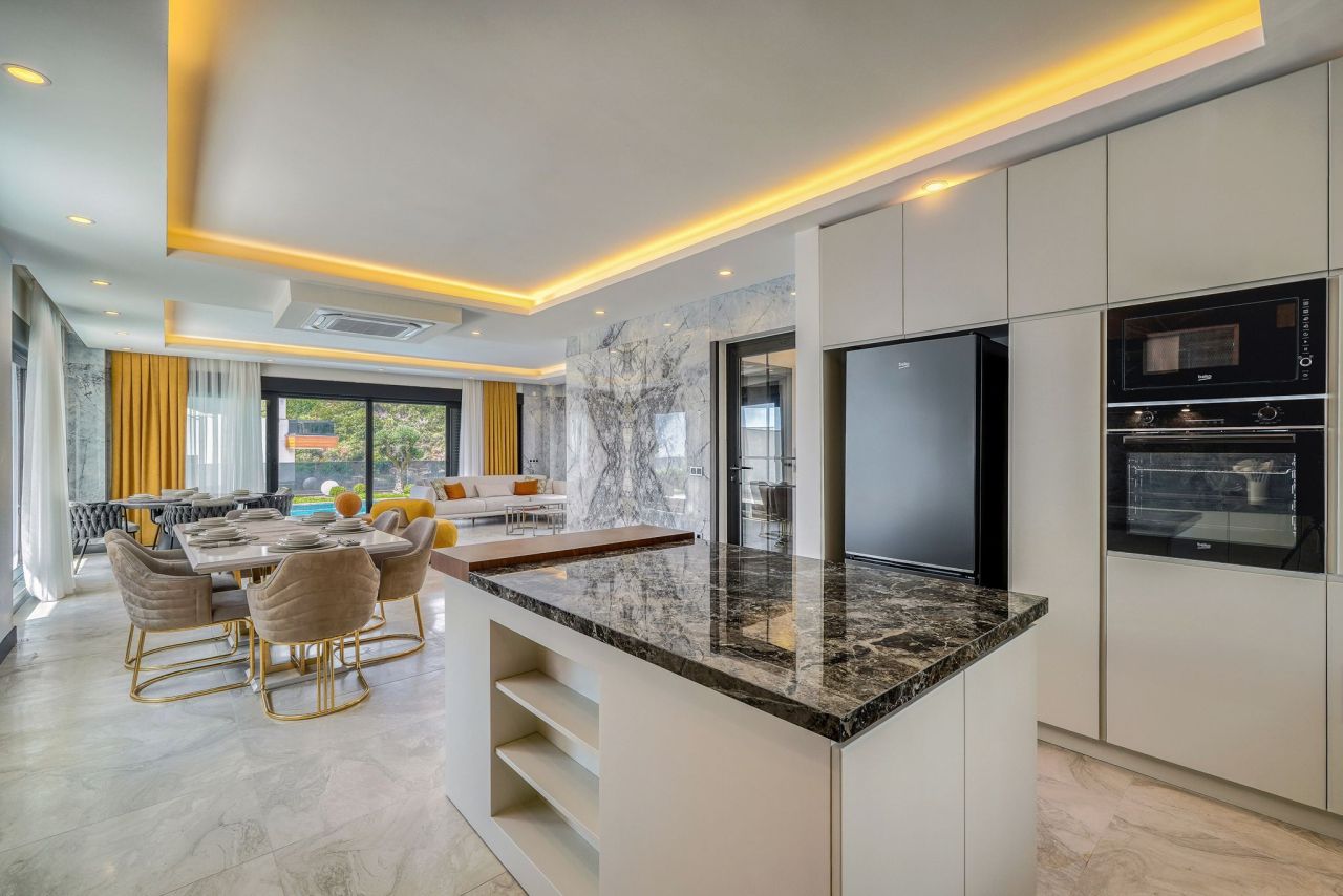 Вилла в Алании, Турция, 380 м² - фото 6
