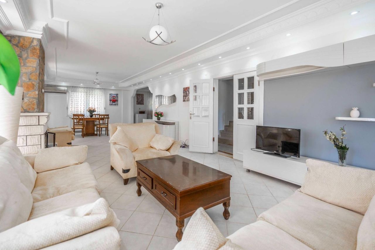 Вилла в Алании, Турция, 350 м² - фото 11