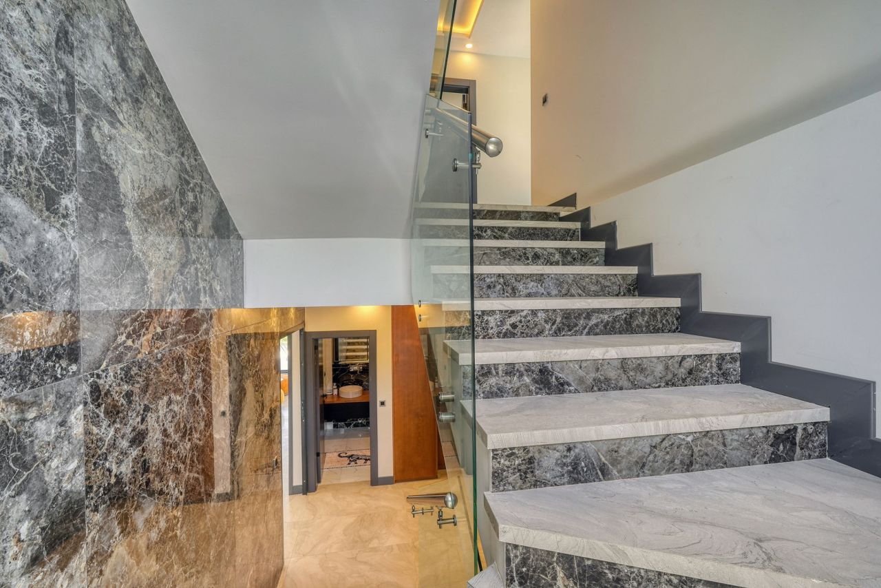 Вилла в Алании, Турция, 380 м² - фото 13