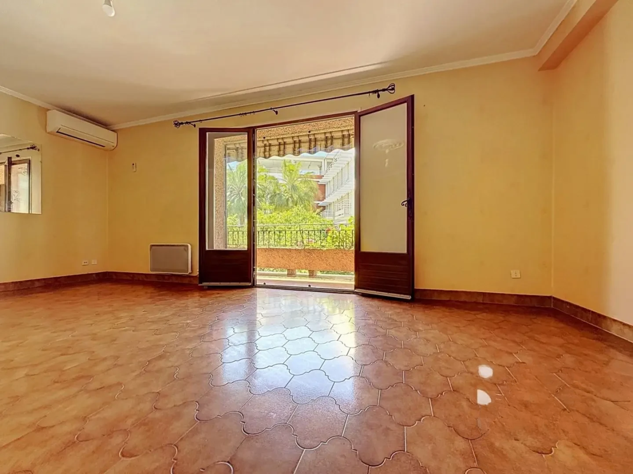 Квартира в Каннах, Франция, 69 м² - фото 5