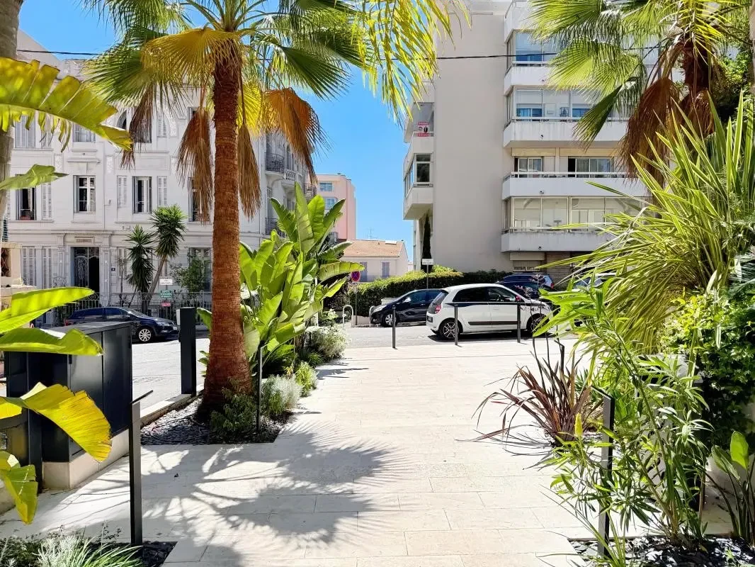 Квартира в Каннах, Франция, 91 м² - фото 9