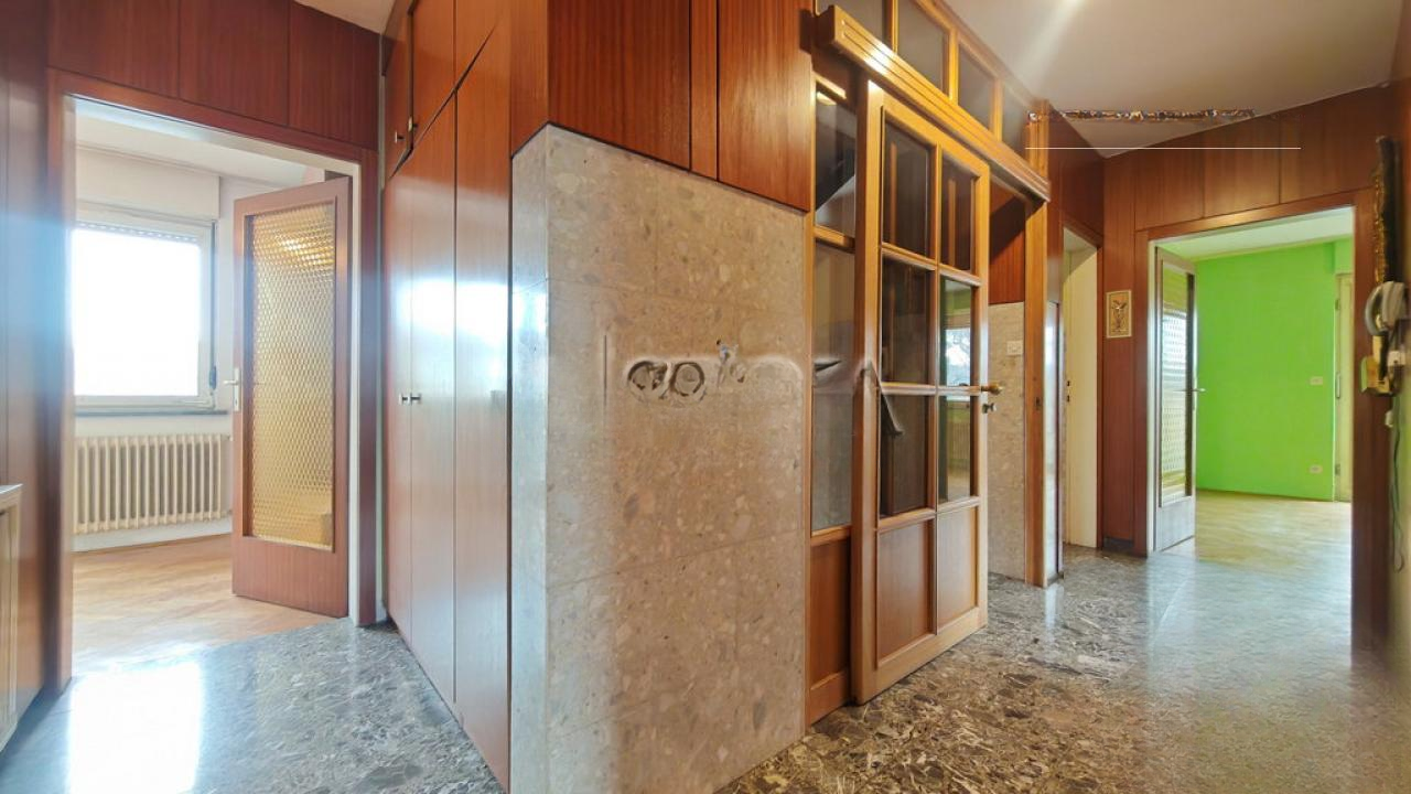 Дом в Любляне, Словения, 400 м² - фото 10