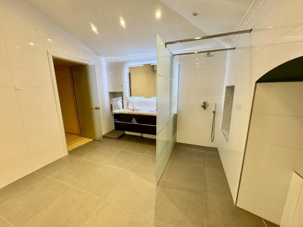 Квартира в Опатии, Хорватия, 135 м² - фото 11