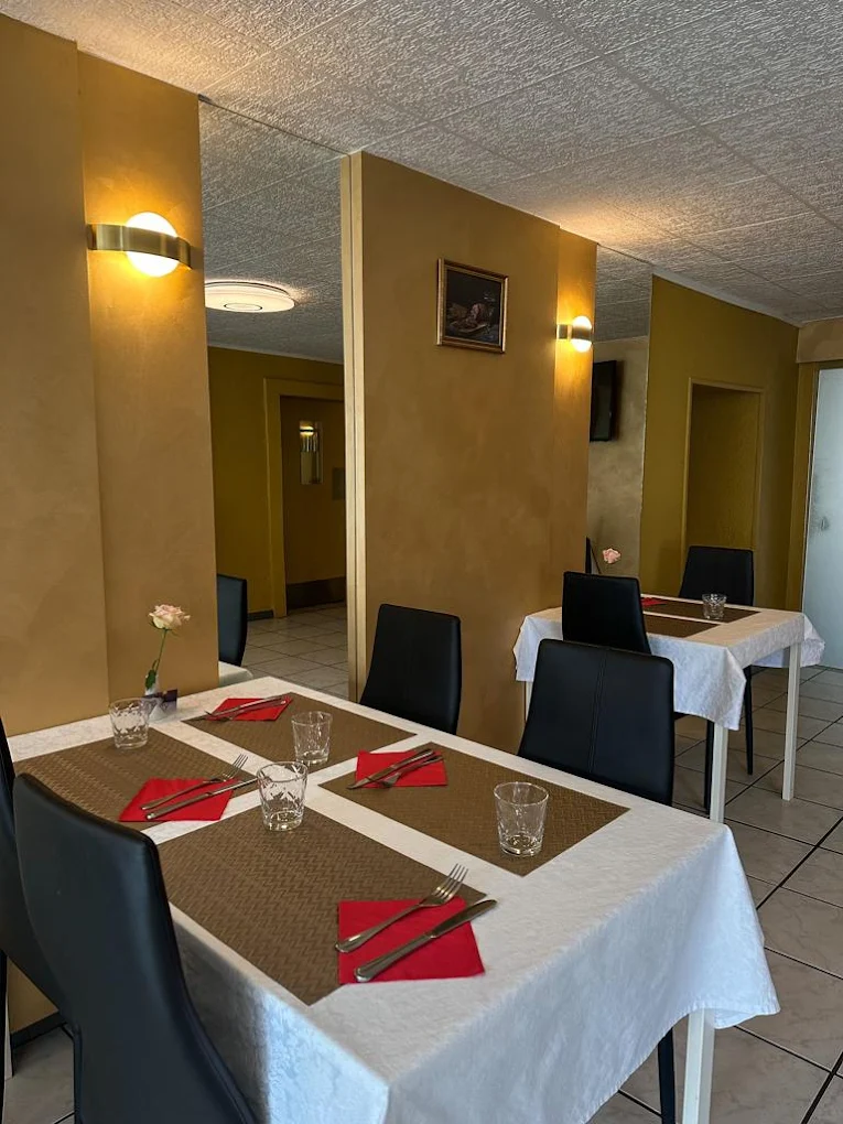Кафе, ресторан в Дижоне, Франция, 180 м² - фото 6