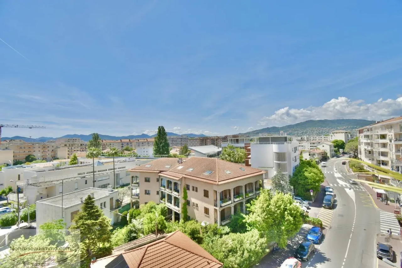 Квартира в Каннах, Франция, 56 м² - фото 13