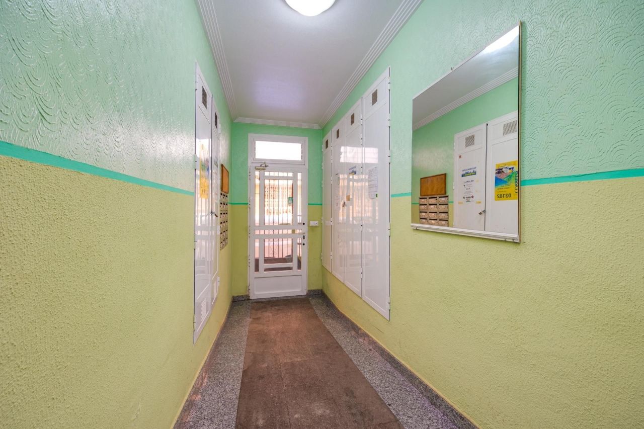 Квартира в Торревьехе, Испания, 40 м² - фото 15