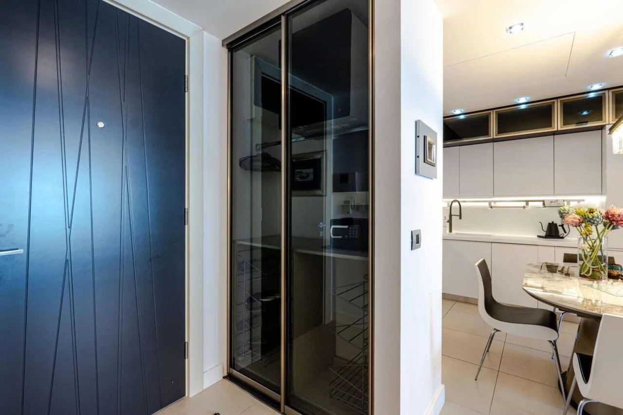 Квартира в Будве, Черногория, 94 м² - фото 10