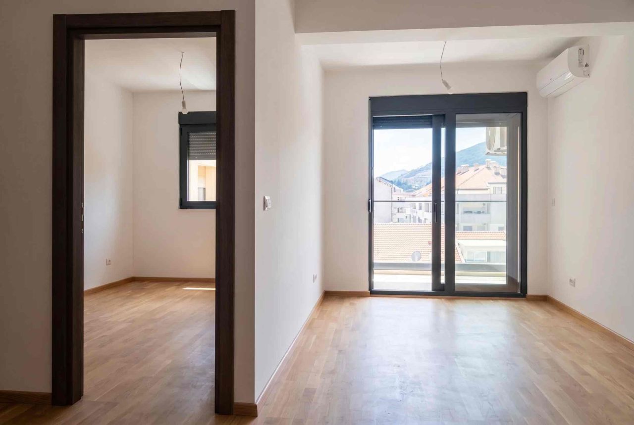 Квартира в Будве, Черногория, 40 м² - фото 4