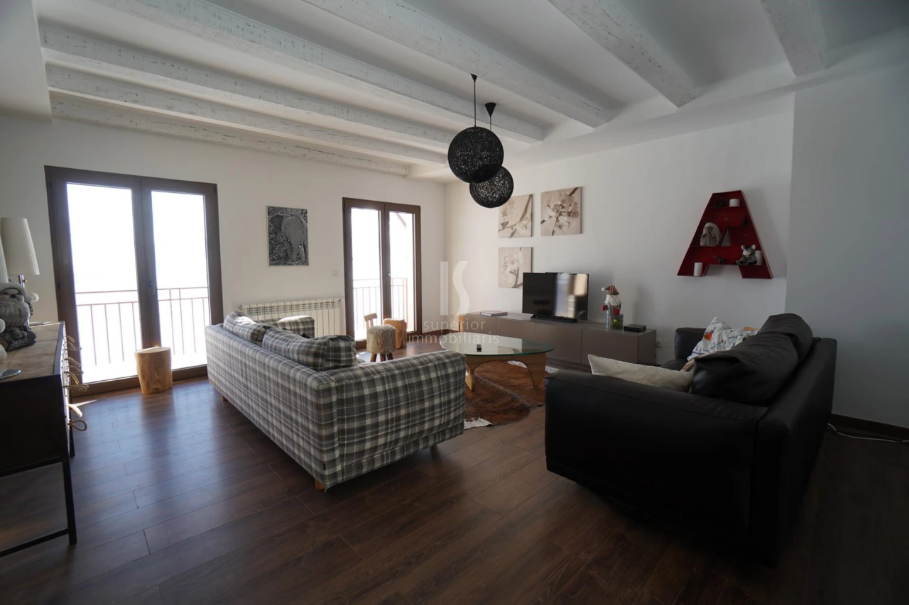 Квартира в Пас-де-ла-Касе, Андорра, 245 м² - фото 1
