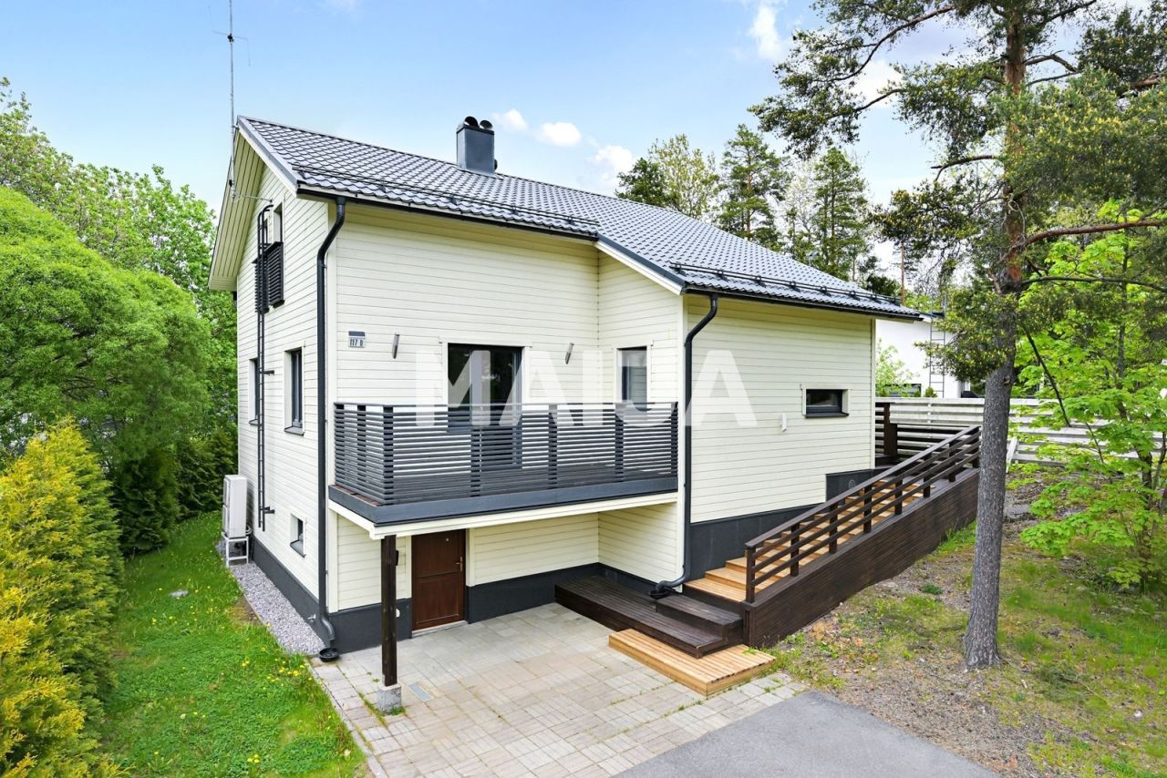 Дом в Вантаа, Финляндия, 180 м² - фото 1