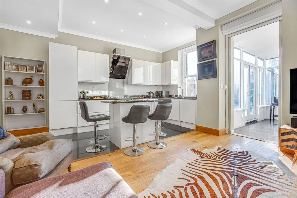 Квартира в Лондоне, Великобритания, 223 м² - фото 2