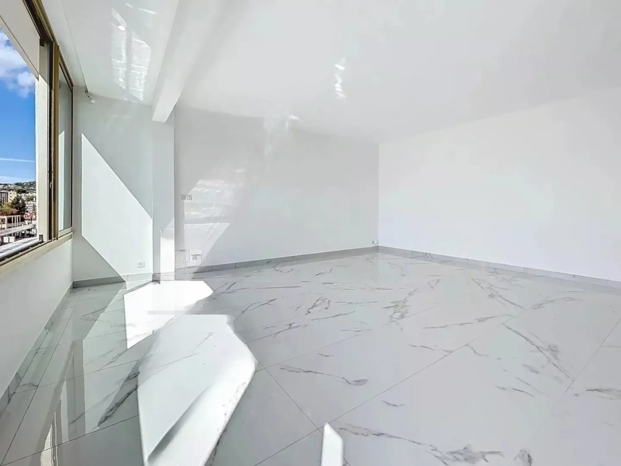 Квартира в Каннах, Франция, 78 м² - фото 2