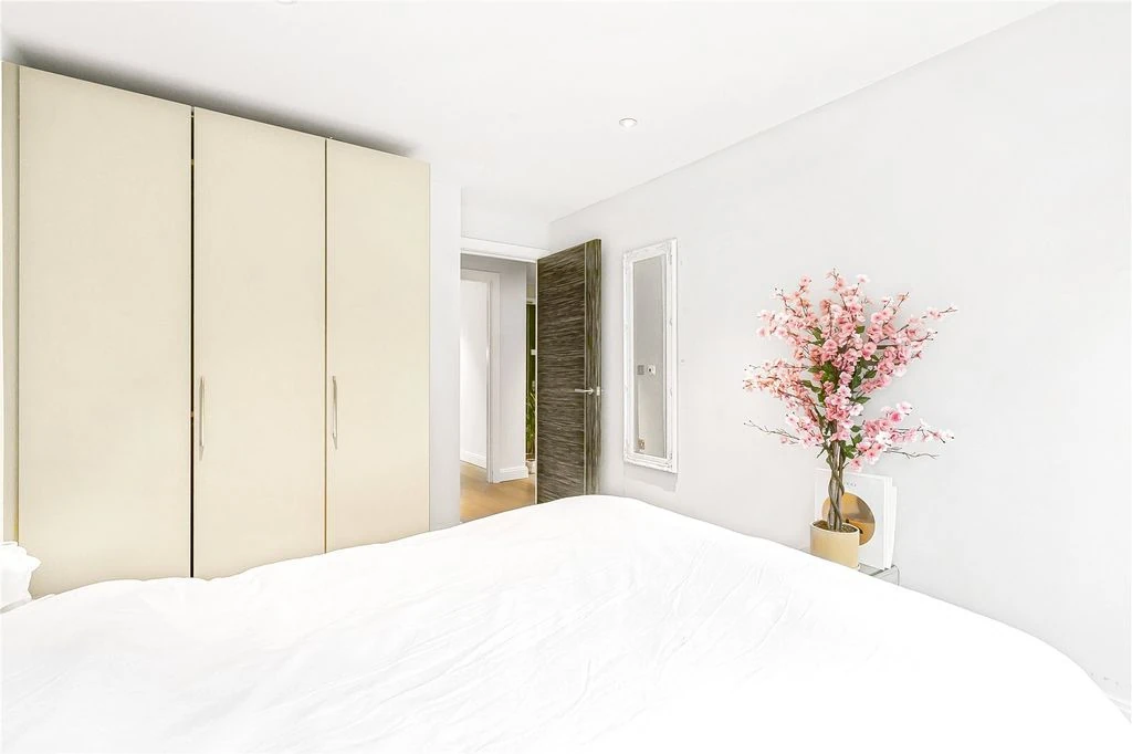 Квартира в Лондоне, Великобритания, 47 м² - фото 2